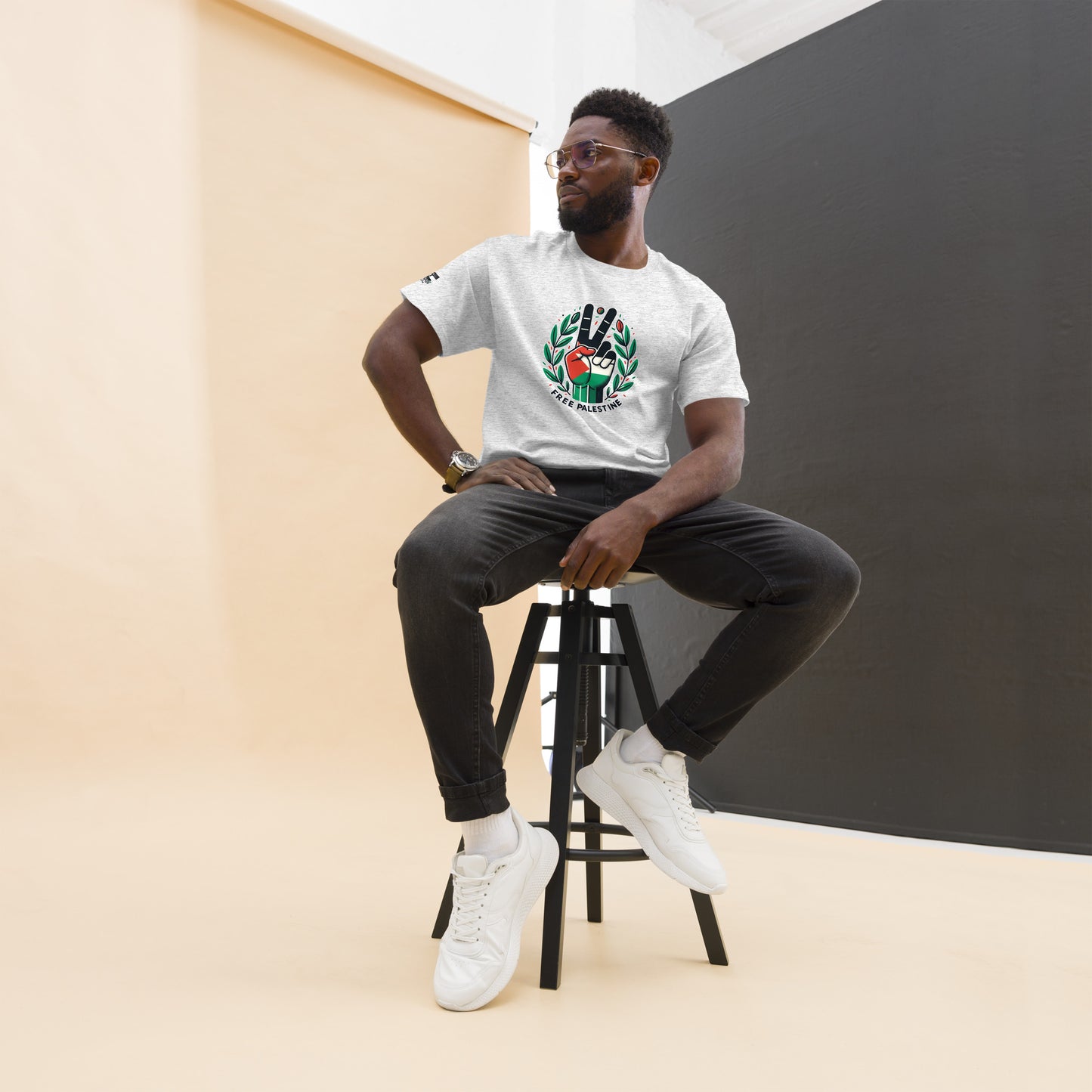 People for Palestine Tee v12, Men’s Classic Tee | Gildan 5000