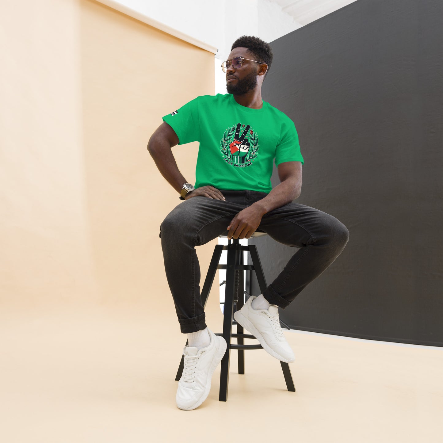 People for Palestine Tee v12, Men’s Classic Tee | Gildan 5000