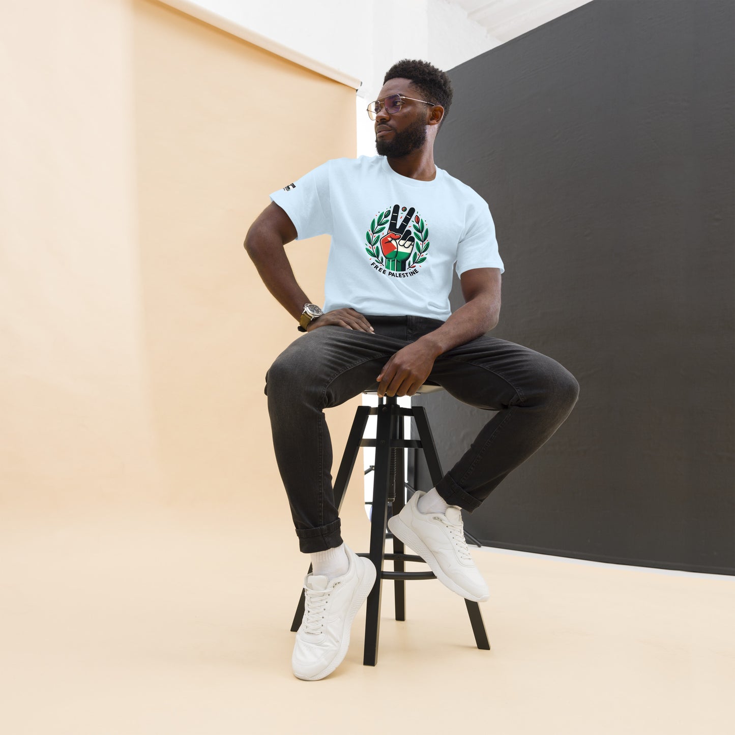 People for Palestine Tee v12, Men’s Classic Tee | Gildan 5000